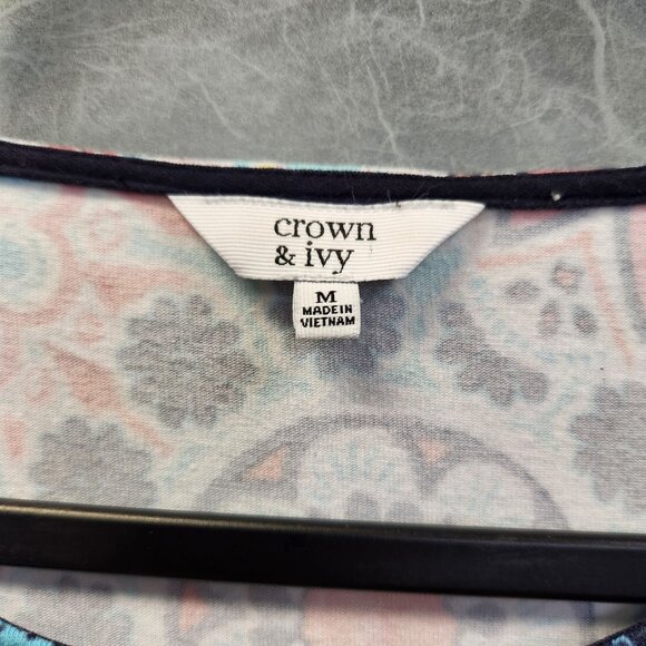 Crown & Ivy Women's M Blue Floral Bell Sleeve Pullover Knit Top - Picture 2 of 8